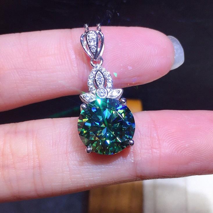 Vintage 2ct Green Moissanite Pendant 925 Sterling Silver Charm Wedding Pendants Necklace For Women Party Choker Jewelry Gift