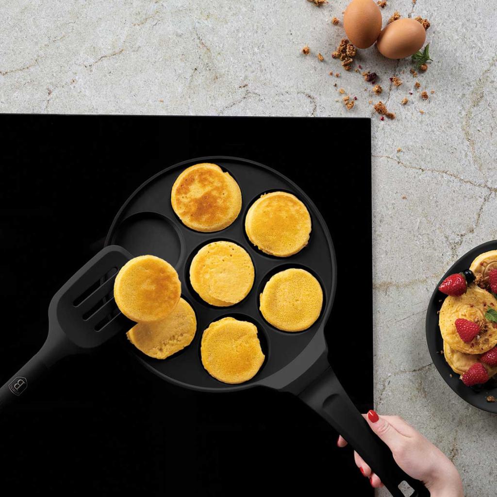TITANIUM FRYPAN 26cm FOR PANCAKES BERLINGER HAUS BH-7793 BLACK ROSE
