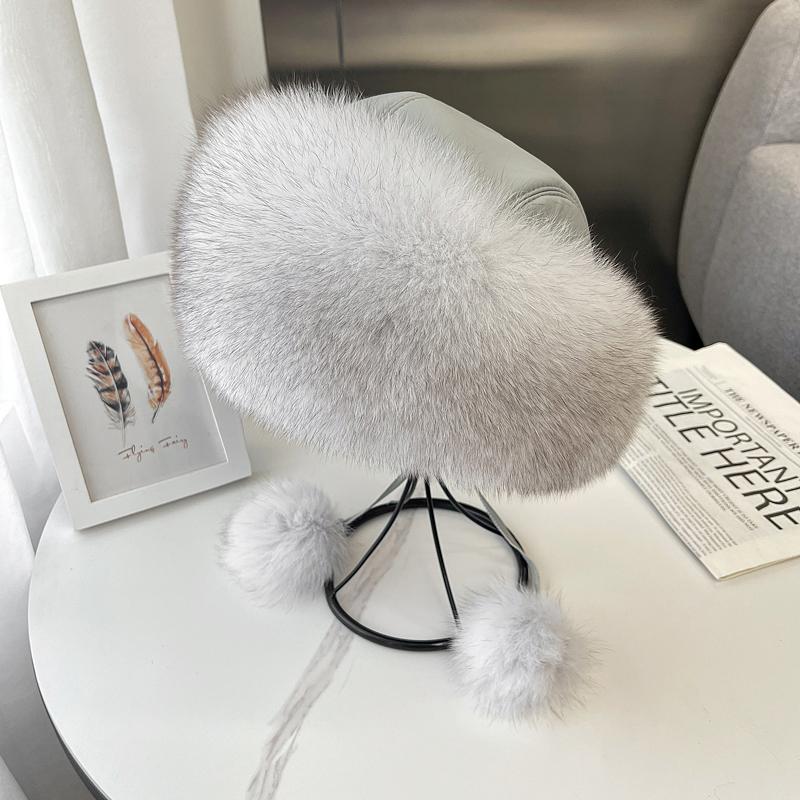 Fox fur whole leather hat women warm real fox fur hat winter outings ear-protecting Mongolian hat making the face look smaller