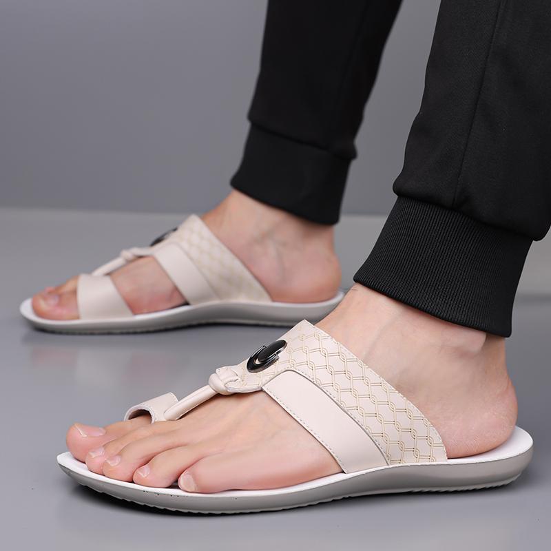 Men Black Leather Slippers Simple Flats Summer White Flip Flops Outdoor Sandals Open Toe Beach Shoes Plus Size