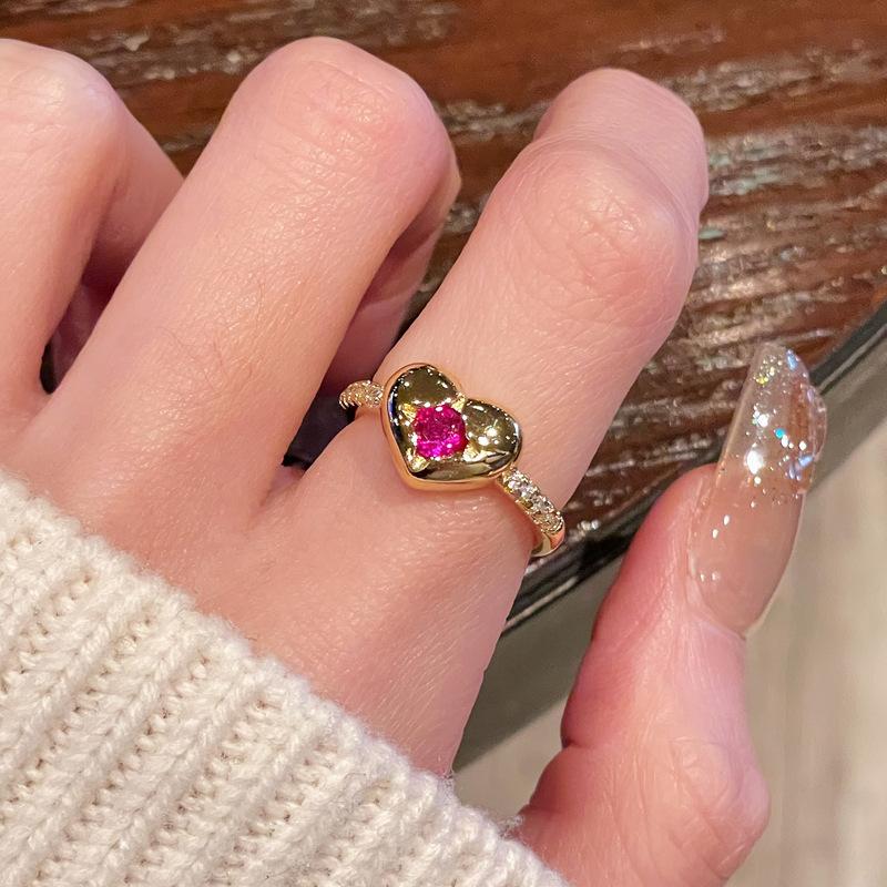 Medieval French Retro High-End Love Open Ring Niche Design Light Luxury Gold Temperament Accessories Women