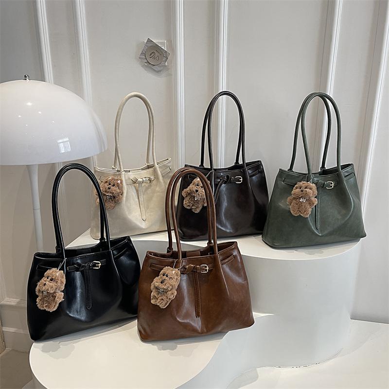 Casual Versatile Commuter Tote Bag Women'S Tide Large Capacity Light Luxury Portable Shoulder Underarm Bag Women'S Bag
