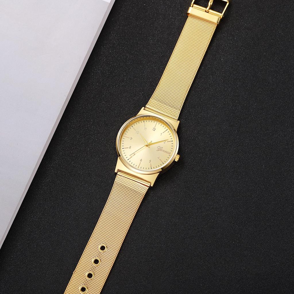 1PCs Women's Noble Temperament Watch Trend Simple Ladies' Luxury Mesh Strap Analog Quartz Watch The Best Choice For Girls' Gifts