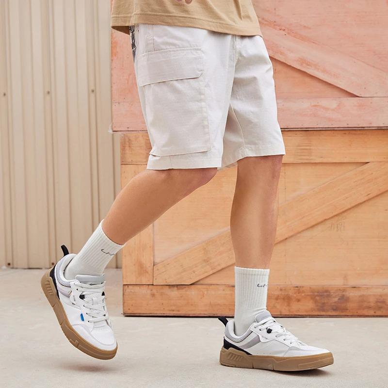 Li-Ning Pinocchio Hand-Painted Cartoon Print Button Casual Shorts Men Bottoms White Sand-Grey AKSS431-1