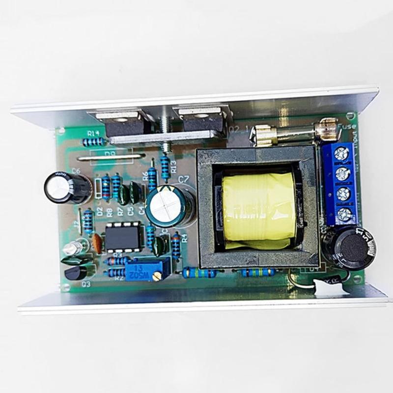 Adjustable Output Voltages Boost Converter Power Supply Module 40W Continuous 70W Peakly Power 9-24V Wide Input Ranges