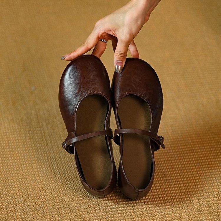 

Туфли женские из мягкой кожи с круглым носком и неглубоким носом, новинка осени 2025 года, на низком каблуке, темпераментные женщины 35 тёмно-рыжий