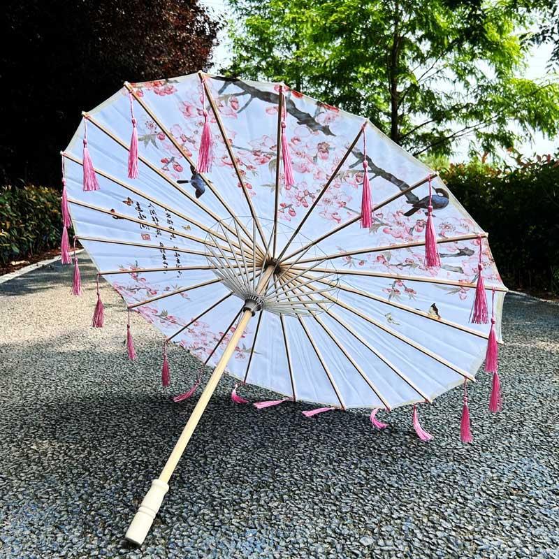 Traditional Hanfu Umbrella with Tassels for Women's Costumes and Children's Photoshoots