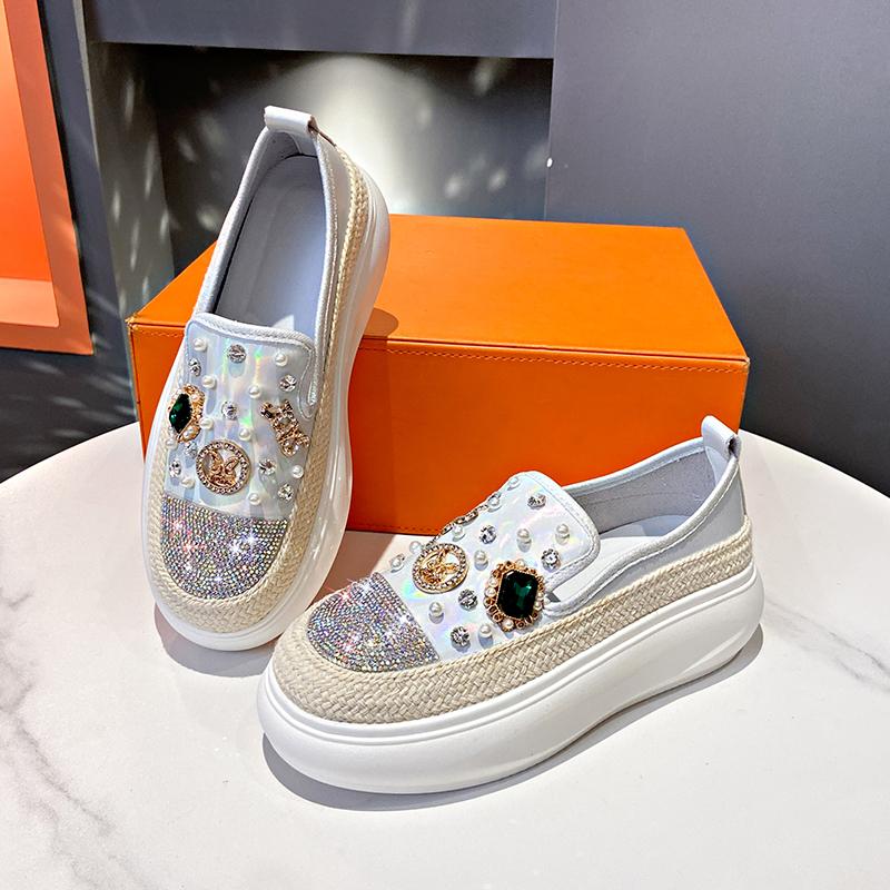 Women's Beaded Sports Shoes Luxury Water Diamond Decoration Women's loafers Designer Platform Casual Shoes Zapatillas Mujer