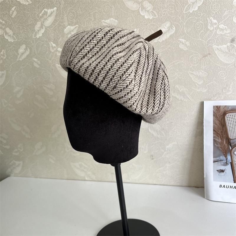 

Осень и зима новая шляпа художника клетчатая повседневная ретро восьмиугольная шляпа шляпа художника M（56-58cm） темно-коричневого