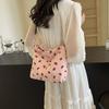 Personalized Fashionable One-shoulder Tote Bag New Beautiful Simple Strawberry Pattern Casual Summer Student Shoulder Bag