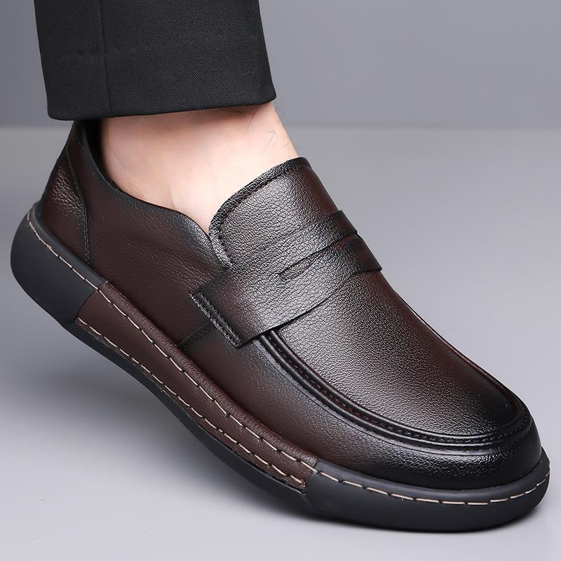 Fashion Spring Autumn Solid Color Loafers Men Fashion Casual Soft Sole Leather Shoes Male Wear-resisting New Designer Dress Shoes Man
