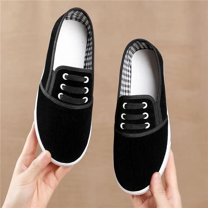 Fashion Woman Footwear Black Slip On Aesthetic Light Shoes for Women Korean Trends 2025 Walking Deals Y2k Fashion New In Vulcanized Shoe