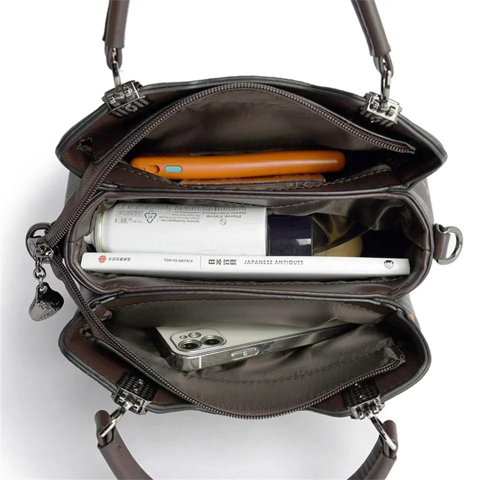 Fashion Designer Brand Women's Bag with Large Capacity Printed Shoulder Classic Retro Crossbody Women's Bag