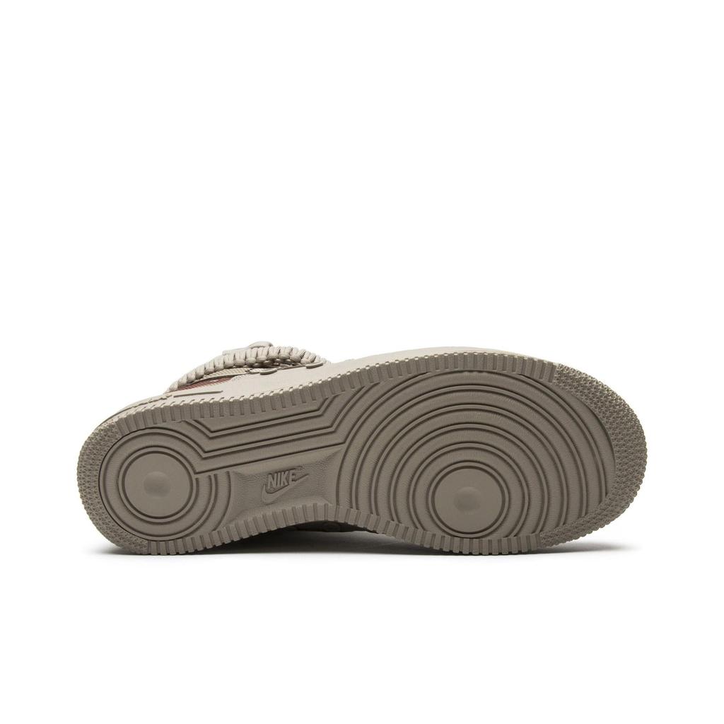 Nike SF Air Force 1 'Desert Camo' (Unisex) Chino / Chino-Classic Stone-LT British Tan Skate Shoes 864024 202