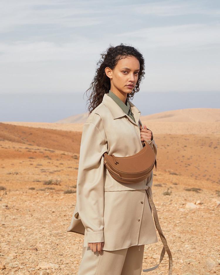 Paris Niche Design Genuine Leather Crescent Saddle Bag - Fashionable Shoulder Messenger Bag