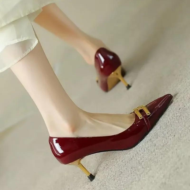 

Metal Button Wine Red Pointed Heels for Women Autumn 2026 New French Retro Fine Single Shoes for Women s Shoes Elegant Banquet 34 вино красного