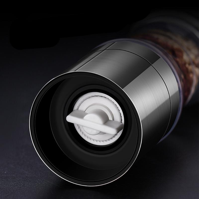 Double Head Manual Mill Seasoning Grinder Kitchen Gadget For Freshing Ground Pepper Salt And Spices At Dining Table