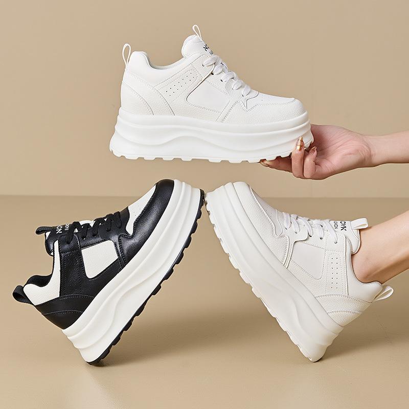 Leather little white shoes women's fashion autumn and winter platform sports board shoes trend round head casual women's shoes versatile shoes