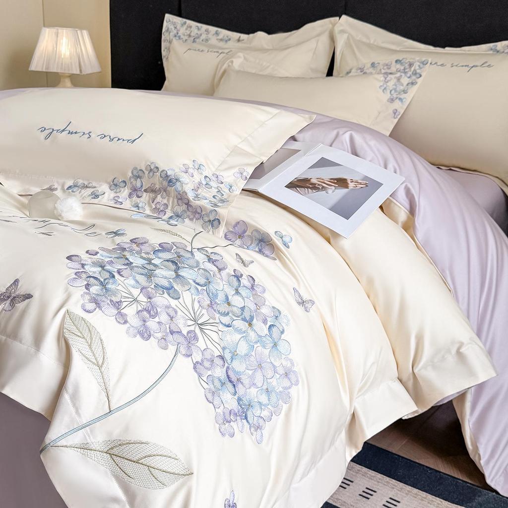 Light Luxury Skin-Friendly Embroidered Duvet Cover Set, Super Soft & Breathable, Available In Single/Double & Student Three-Piece Styles.