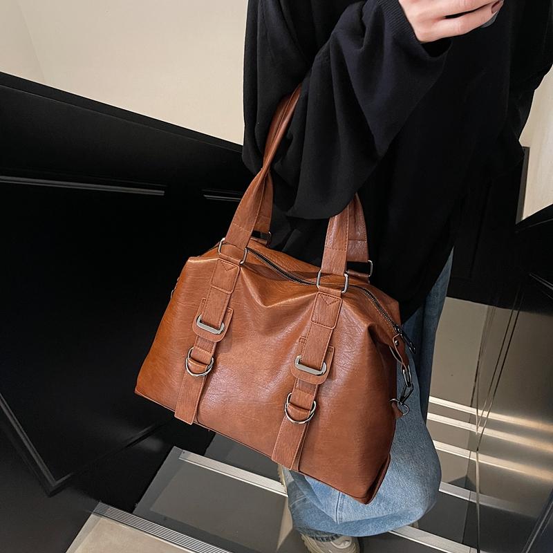 PU Leather Underarm Bag Retro Crossbody Bag with Adjustable Strap Tote Bags for Women