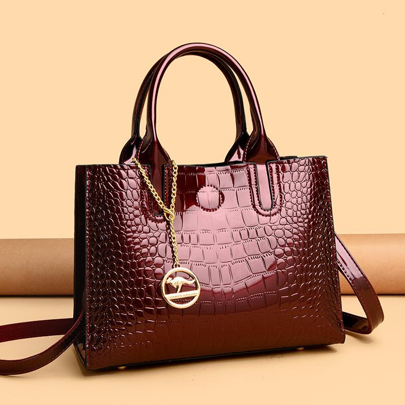 Fashionable Patent Leather Large-capacity Versatile Soft and Wear-resistant Bag