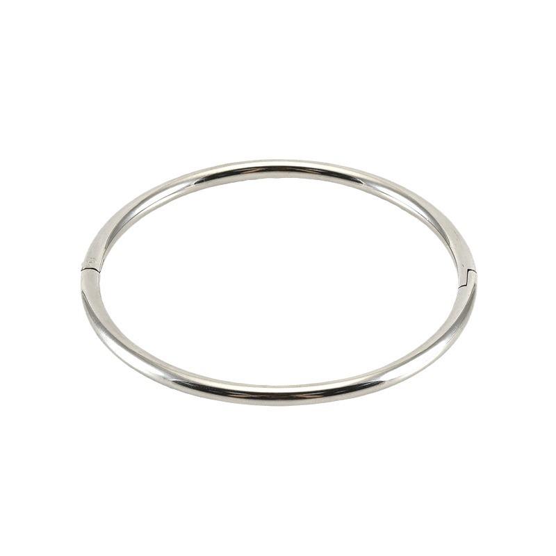 Minimalist Titanium Steel Bangle: Versatile, Non-Fading Bracelet.