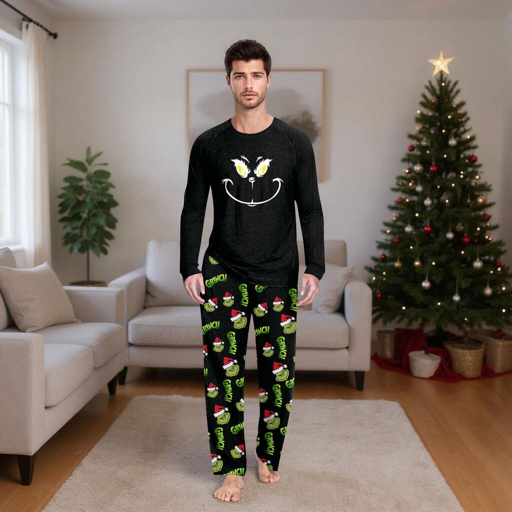 Passende Familiensets mit Weihnachtsmotiven, Langarmshirts und Hosen