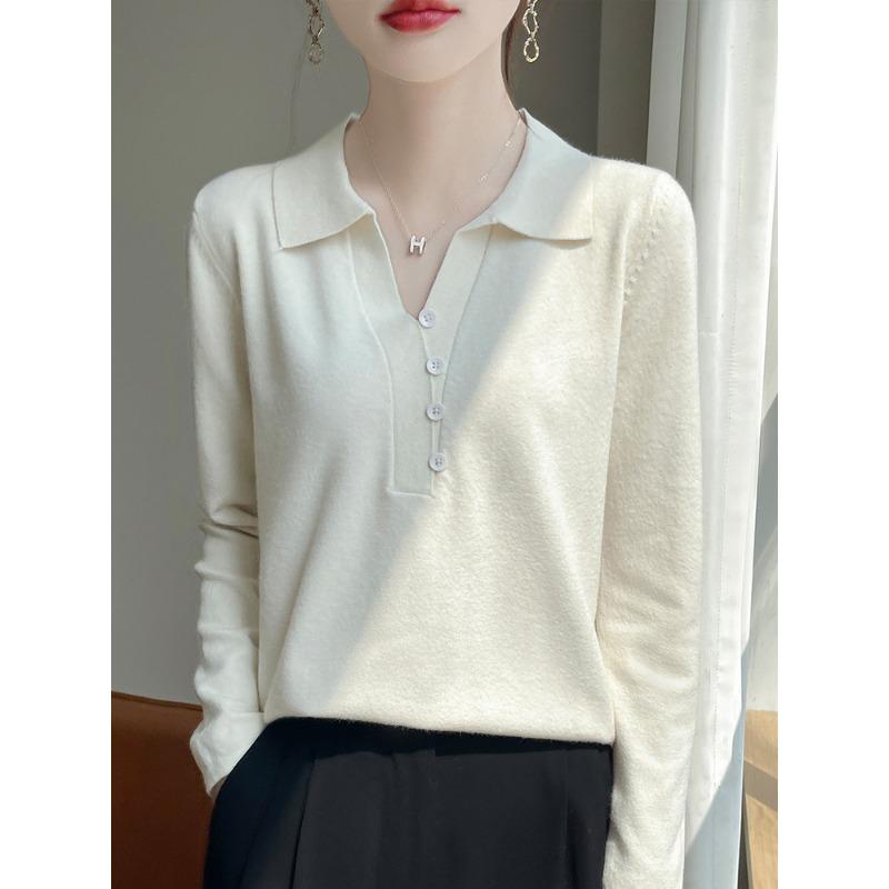 

Autumn and winter new PO neck knitted sweater solid color button design loose versatile bottoming shirt top S
