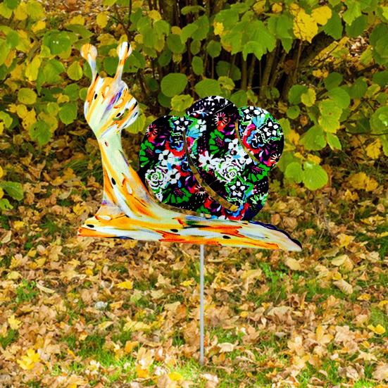 Metal Snail Garden Stake Decoration Weather-proof Indoor Outdoor Yard Lawn Patio Pathway Iron Colorful Snail Stake Stick Ornament