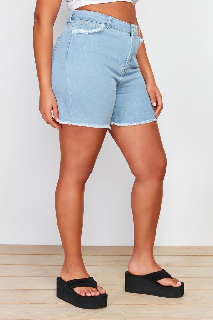 Women's Style Plus Size Gray Pocket and Leg Tassel Detailed Mini Denim Shorts