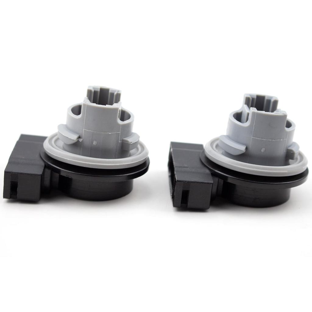Matirron 2pcs Gray ABS Clip On DC Car Turn Signal Socket OEM# 68060366AA