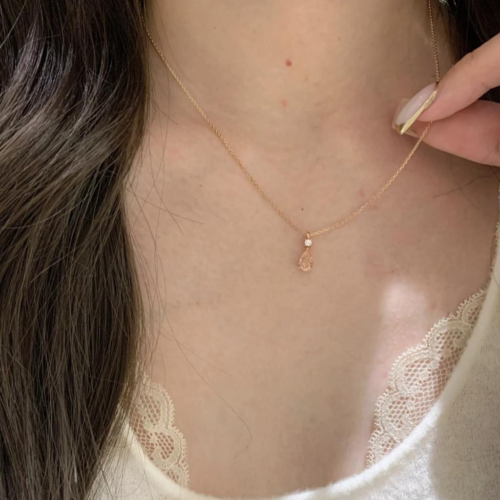 2026 Pink Diamond Water Drop Necklace Flash Pendant Niche Premium Very Fine Sweater Chain