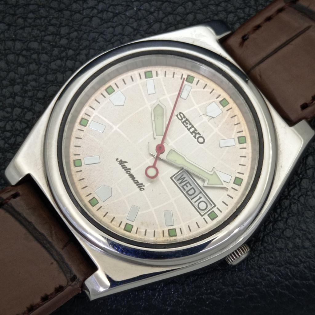 JAPAN VINTAGE SEIKO AUTOMATIC 6309A MENS SILVER COLOR DIAL WATCH a700473-5 R203-a700473