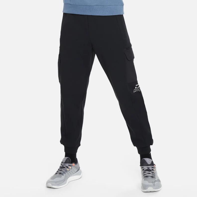 Li Ning Fitness Series Solid Color Multi-Pocket Printed Drawstring Fleece Cuffed Sports Pants Winter Men pants Black AKLR673-1