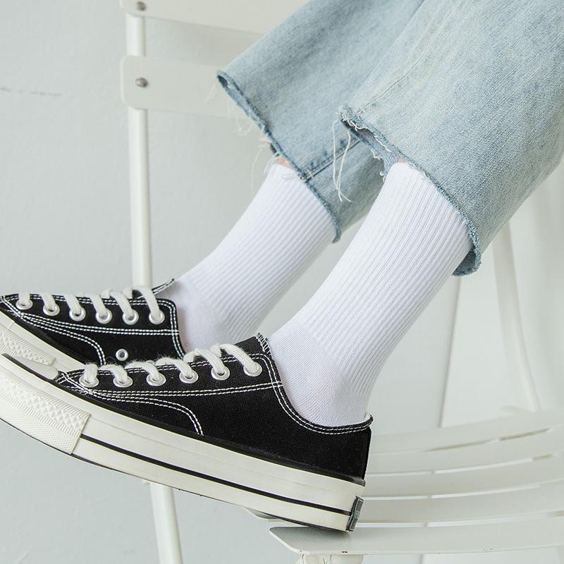 Unisex weiße Baumwollsocken - Mittellang, Lang & Kurz für Frühling, Sommer und Herbst