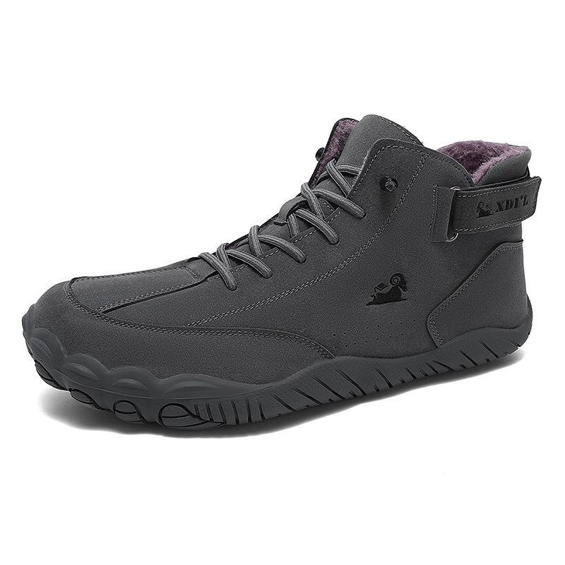 Мужские зимние короткие ботинки Теплая нескользящая водонепроницаемая обувь для снега и походов с бархатной подкладкой 41 темно-серого 2676₽