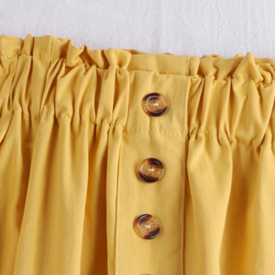 Dámská ležérní sukně s elastickým vysokým pasem a áčkovým lemem, jednobarevné knoflíky, ozdobné kapsy, midi sukně