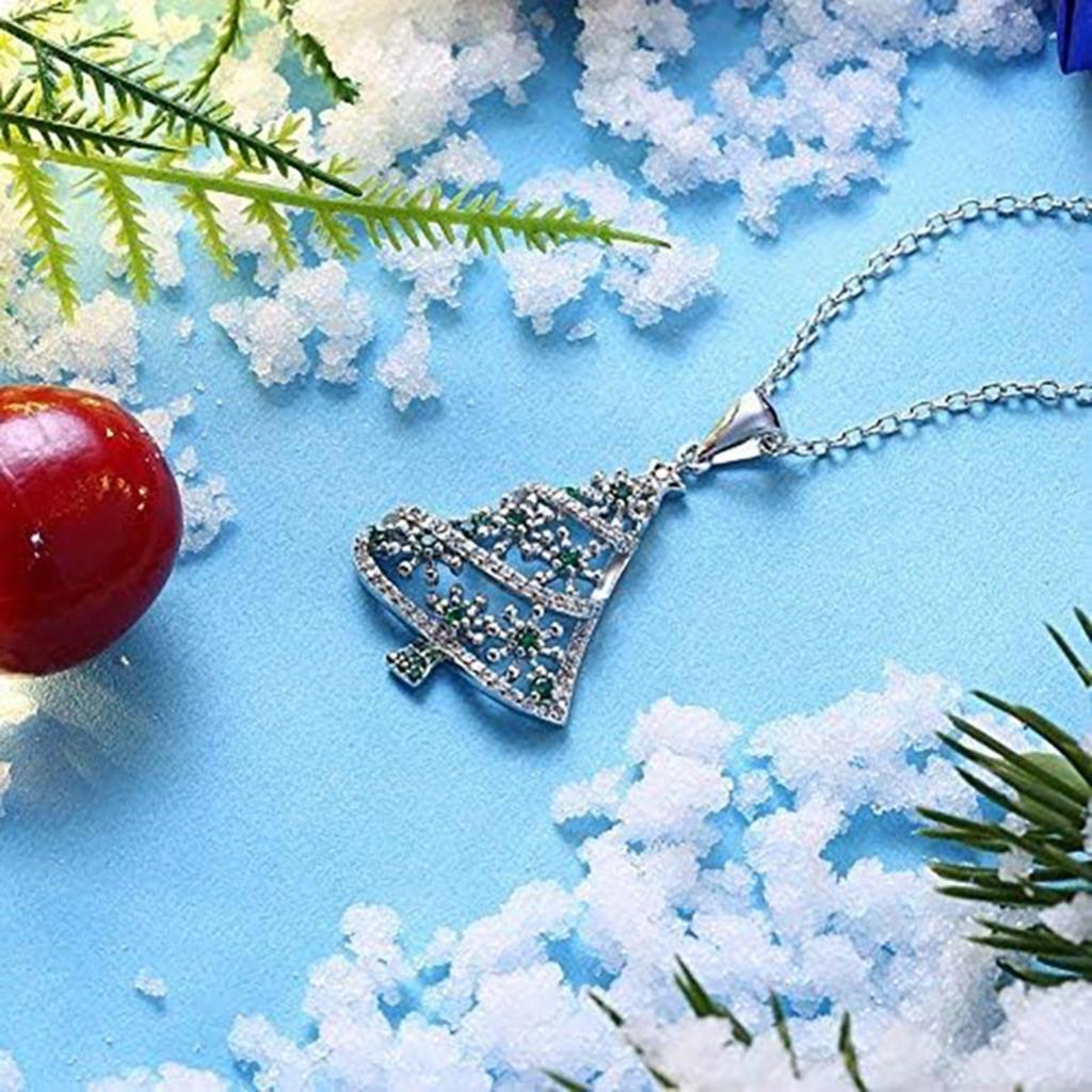 Hollow Christmas Tree Star Top Mixed Green and Clear Stone Pendant Holiday Women Clavicle Necklace