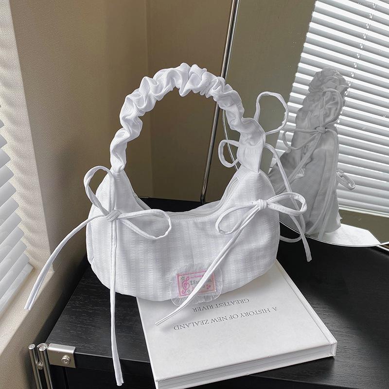 Корейская версия девчачьей сумки-подмышки 2025 новая плиссированная сумка-пельмень клетчатая наплечная сумка дропшиппинг белый