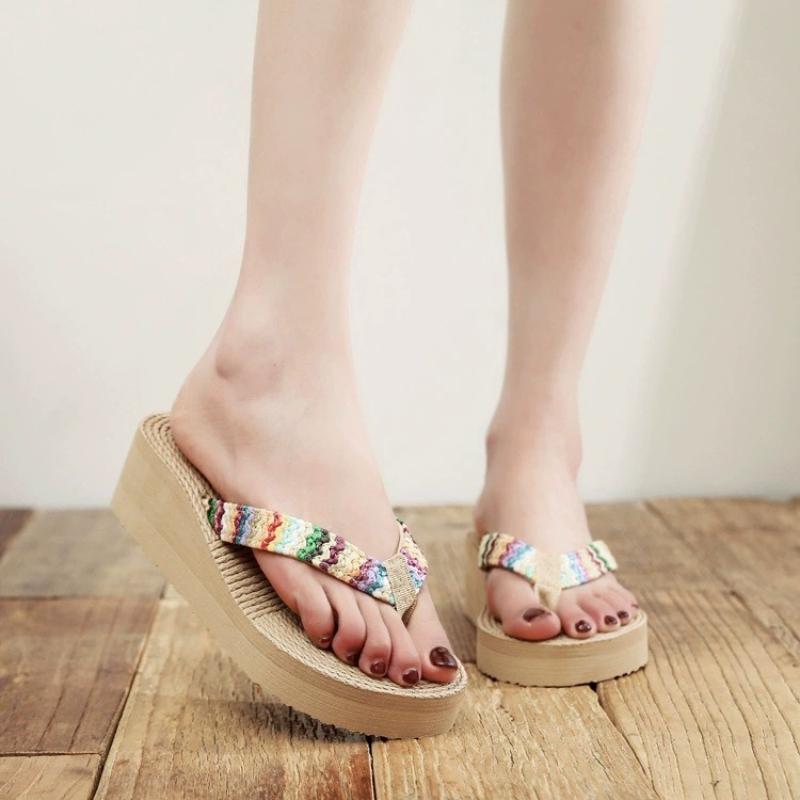 Fashion Hot Sale Womens Slippers Non Slip Platform Womens Shoes Ethnic Style Beach Shoes Fashion Flip Flop Sandals for Women Lightweight