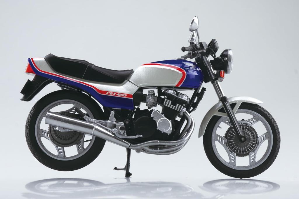 Aoshima Bunka Kyozai Skynet 1/12 Масштаб Полный Мотоцикл Honda CBX400F Жемчужно-голубой/Конфетно-голубой