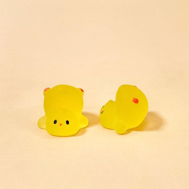 Luminescent Mini Chicken Miniature Chicken Figurine Glow In The Darks Tiny Figure To Hide Fairys Garden Dollhouses Decors