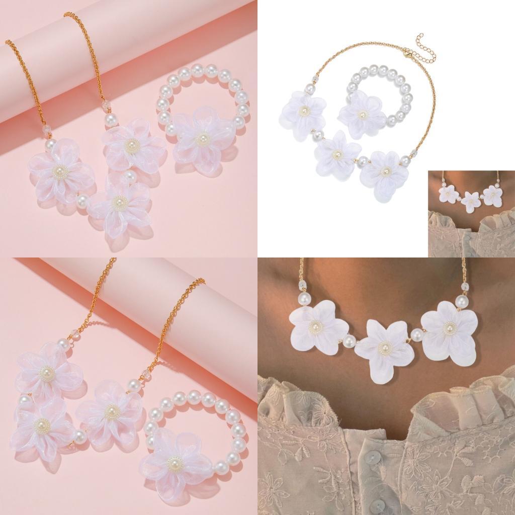A52E Imitation Pearls Necklace Children Flower Beads Bracelet for Elegant Looks Beads Necklace Suitable for Any Occasion China Mainland