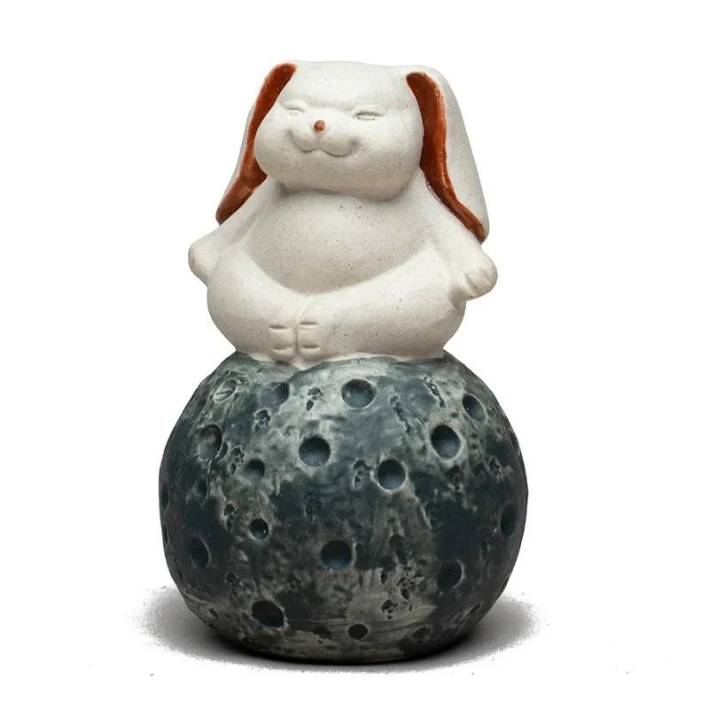 

Chinese Yixing Handmade Sculpture Purple Clay Tea Pet Moon Rabbit Model Ornaments Tea Figurine Crafts Zisha Tea Set Decoration