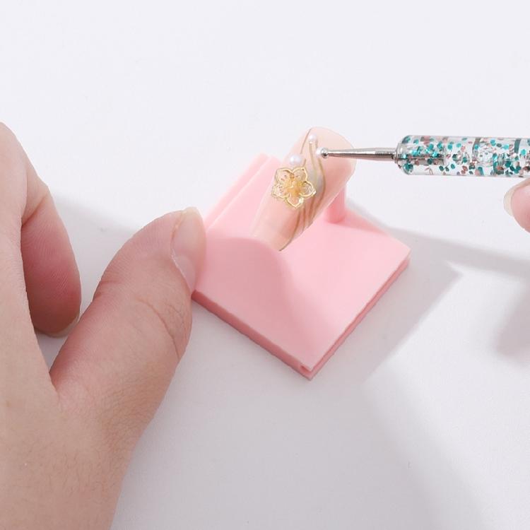 Nail Stand for Press On Nail Tips Practice Holder False Nails Tip Holder Nail Holder Manicures Tool