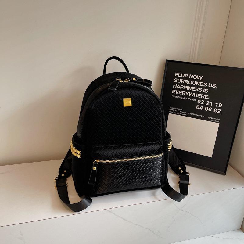 New fashionable versatile style large capacity street shot women's double back college style women's schoolbag