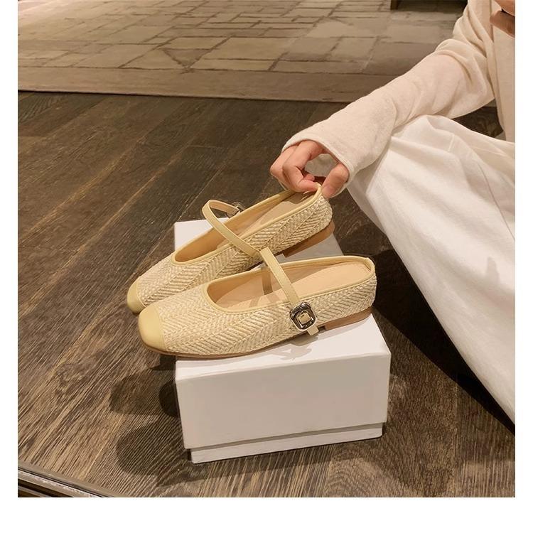 Straw square head cool slippers women's summer wear 2025 new holiday wind lazy one pedal bag head Muller half slippers