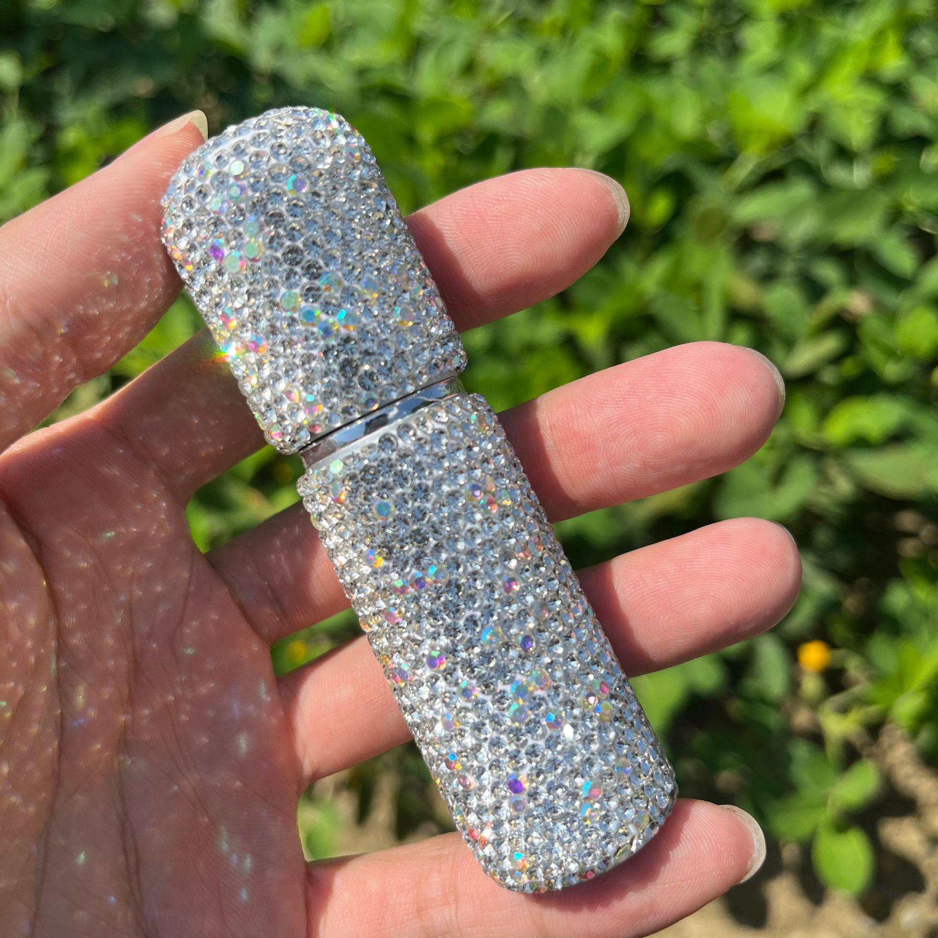 

Роскошный флакон-спрей для духов и лосьона объемом 10 мл с бриллиантами для путешествий — портативный, многоразовый и элегантный дизайн