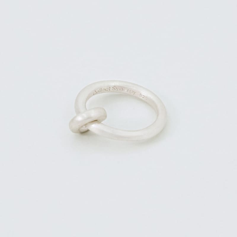 COLLECT SYNERGY white topaz donut link ring