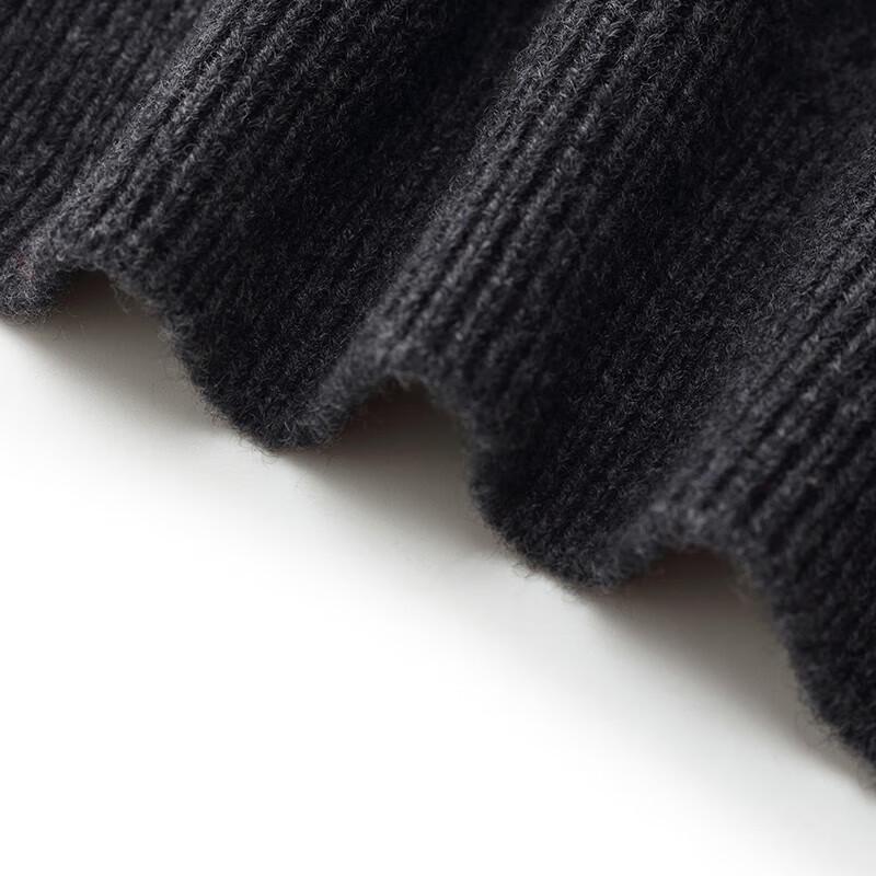 GOELIA 'Starry Sky' Wool Pullover Sweater